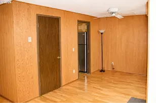 381 NE Village Squire Ave, Gresham, OR 97030 - Photo 14