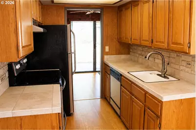 381 NE Village Squire Ave #2, Gresham, OR 97030 - Photo 20