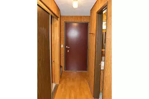 381 NE Village Squire Ave, Gresham, OR 97030 - Photo 4