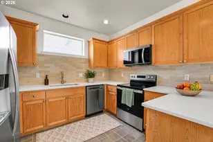 15835 SW Century Dr, Sherwood, OR 97140 - Photo 6