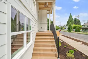 349 SE Walnut St, Hillsboro, OR 97123 - Photo 6