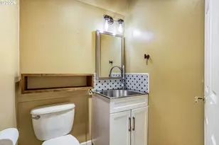 4 Touchstone, Lake Oswego, OR 97035 - Photo 24