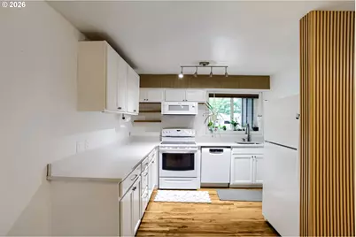4 Touchstone #111, Lake Oswego, OR 97035 - Photo 14