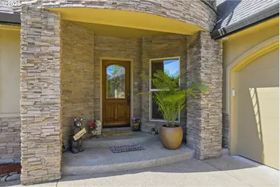 454 Salty Way, Eugene, OR 97404 - Photo 4