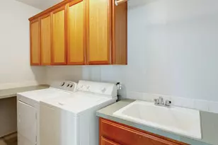 14924 NW Vance Dr, Portland, OR 97229 - Photo 30