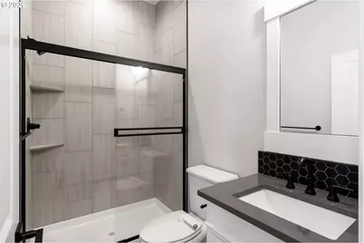 16706 NW Crossvine St, Portland, OR 97229 - Photo 14