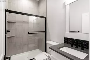 16706 NW Crossvine St, Portland, OR 97229 - Photo 14
