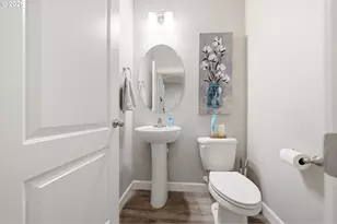 618 E Tanoak Ave, La Center, WA 98629 - Photo 20
