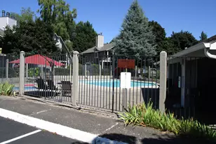 86 Kingsgate Rd, Lake Oswego, OR 97035 - Photo 22