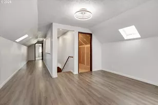 9885 SW Sattler St, Portland, OR 97224 - Photo 20