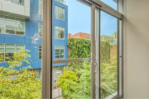 1221 SW 10th Ave, Portland, OR 97205 - Photo 20