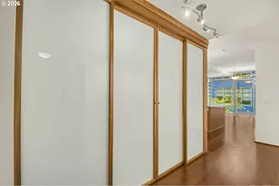 1221 SW 10th Ave, Portland, OR 97205 - Photo 6