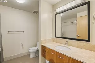 1221 SW 10th Ave, Portland, OR 97205 - Photo 4