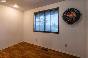 875 Signal Way, Coos Bay, OR 97420 - Photo 24