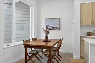 7208 NE Going St St, Portland, OR 97218 - Photo 6