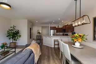 33279 SW Havlik Dr, Scappoose, OR 97056 - Photo 6