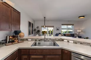 33279 SW Havlik Dr, Scappoose, OR 97056 - Photo 10