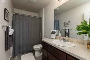 33279 SW Havlik Dr, Scappoose, OR 97056 - Photo 16