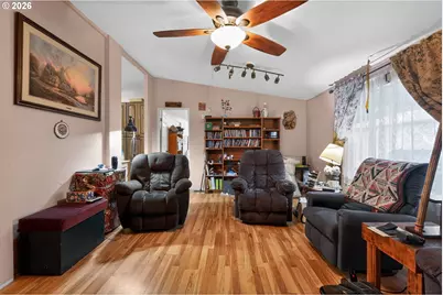 2597 SE 67th Ave, Hillsboro, OR 97123 - Photo 10