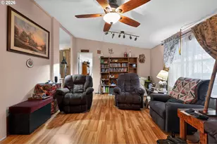 2597 SE 67th Ave, Hillsboro, OR 97123 - Photo 10