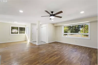 5509 NW Lincoln Ave, Vancouver, WA 98663 - Photo 4