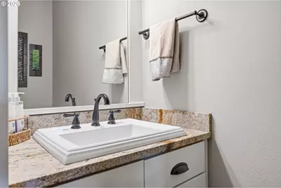 1634 SE Spokane St, Portland, OR 97202 - Photo 16
