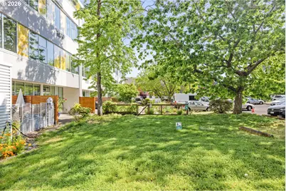 900 NE 81st Ave #207, Portland, OR 97213 - Photo 28
