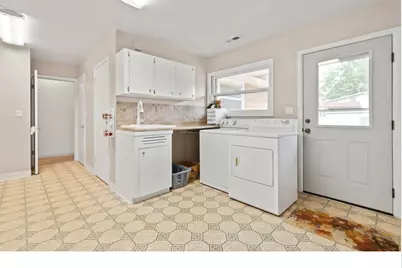 617 N Knights Bridge Rd, Canby, OR 97013 - Photo 12