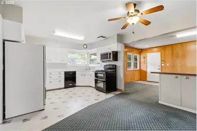 617 N Knights Bridge Rd, Canby, OR 97013 - Photo 10