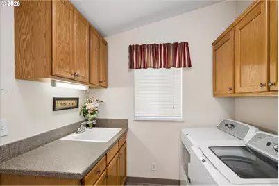 4055 Royal Ave #134, Eugene, OR 97402 - Photo 22