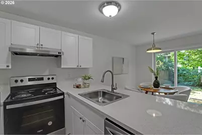 7616 N Edison St, Portland, OR 97203 - Photo 8