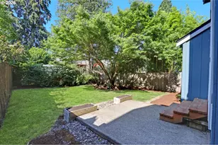 7616 N Edison St, Portland, OR 97203 - Photo 16