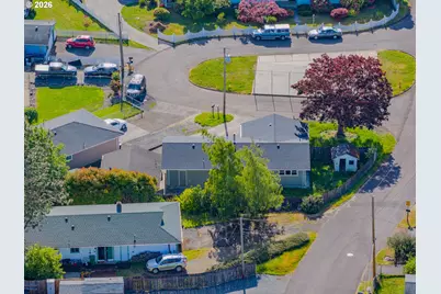 1816 Sunset Ct, Myrtle Point, OR 97458 - Photo 10