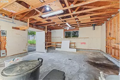 1816 Sunset Ct, Myrtle Point, OR 97458 - Photo 40