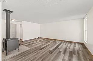 1816 Sunset Ct, Myrtle Point, OR 97458 - Photo 22