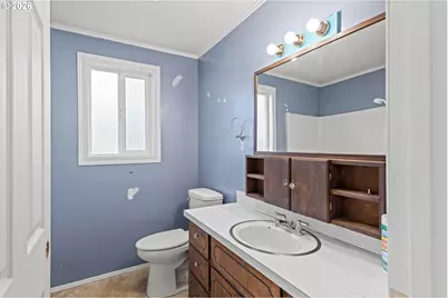1816 Sunset Ct, Myrtle Point, OR 97458 - Photo 30