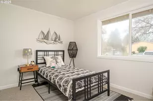 1916 NE 13th Ave, Hillsboro, OR 97124 - Photo 30