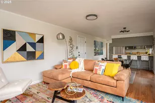 1916 NE 13th Ave, Hillsboro, OR 97124 - Photo 24