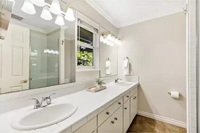 1658 Fircrest Dr, Lake Oswego, OR 97034 - Photo 26