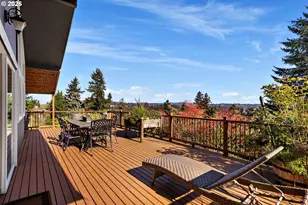 1658 Fircrest Dr, Lake Oswego, OR 97034 - Photo 12