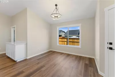 2812 SW Elmer Nelson Ln, Grants Pass, OR 97527 - Photo 8