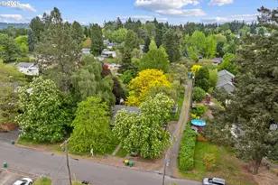 7640 SW 67th Ave, Portland, OR 97223 - Photo 6