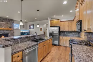 1132 NE Steins Pillar Dr, Prineville, OR 97754 - Photo 10