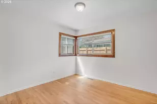 11810 NE Siskiyou St, Portland, OR 97220 - Photo 28