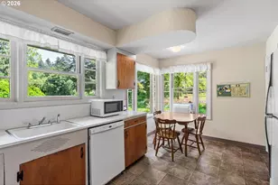 7225 SW 83rd Ave, Portland, OR 97223 - Photo 12