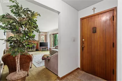 7225 SW 83rd Ave, Portland, OR 97223 - Photo 4