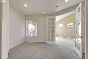 7439 SE 157th Ave, Portland, OR 97236 - Photo 10