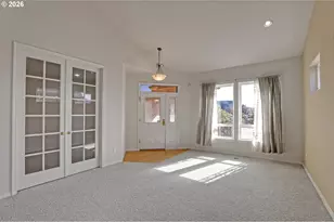 7439 SE 157th Ave, Portland, OR 97236 - Photo 8