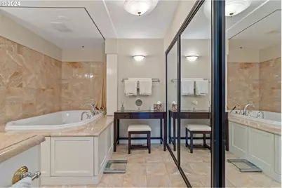 1616 S Harbor Way #308, Portland, OR 97201 - Photo 26