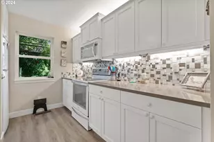 1616 S Harbor Way, Portland, OR 97201 - Photo 14